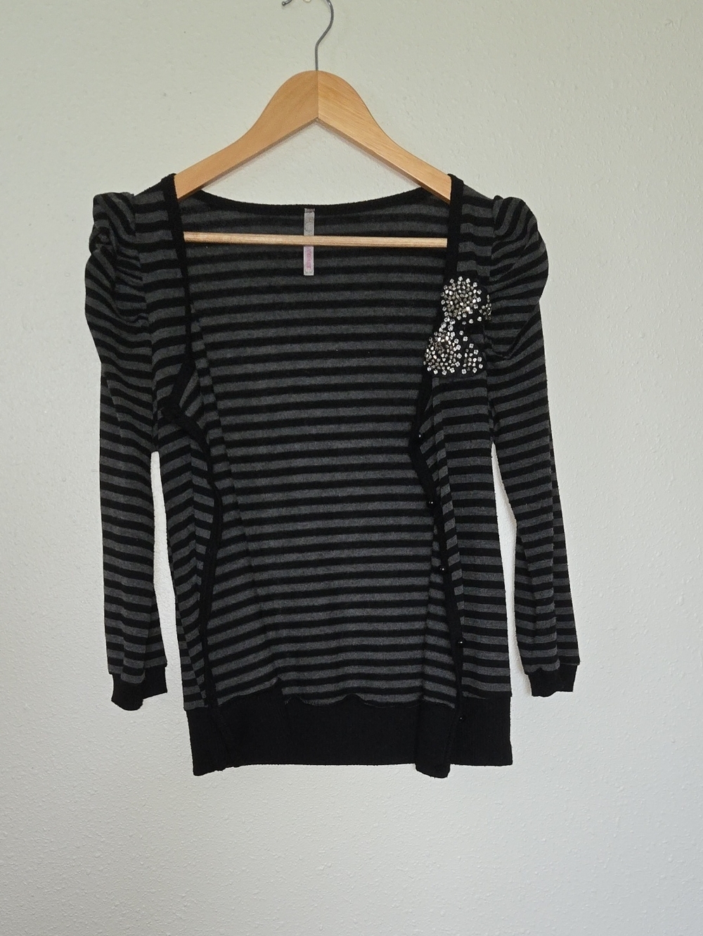 chic Black & Charcoal Striped Puff-Sleeve Cardigan with Bow Detail